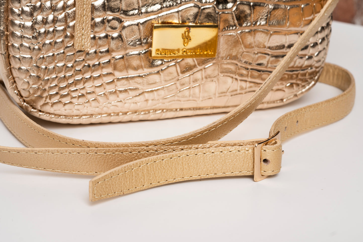 Helena Gold